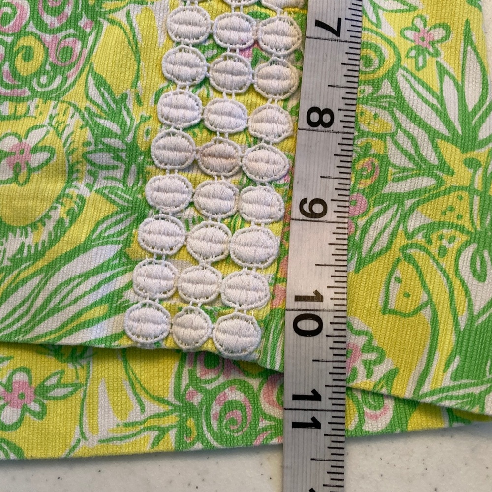 Lilly Pulitzer Shorts - Green and Yellow - Picture 8 of 8